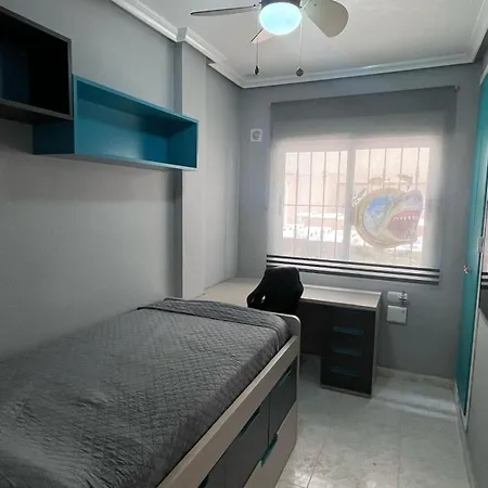 Holiday home Ain 2hab Piscina Torrevieja